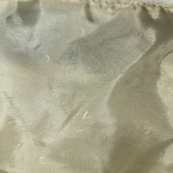 Victoria Leland designs. Unique leather handbag/shoulder bag - Picture 5 of 9